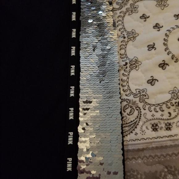 VS Pink Yoga Pants - Picture 2 of 6